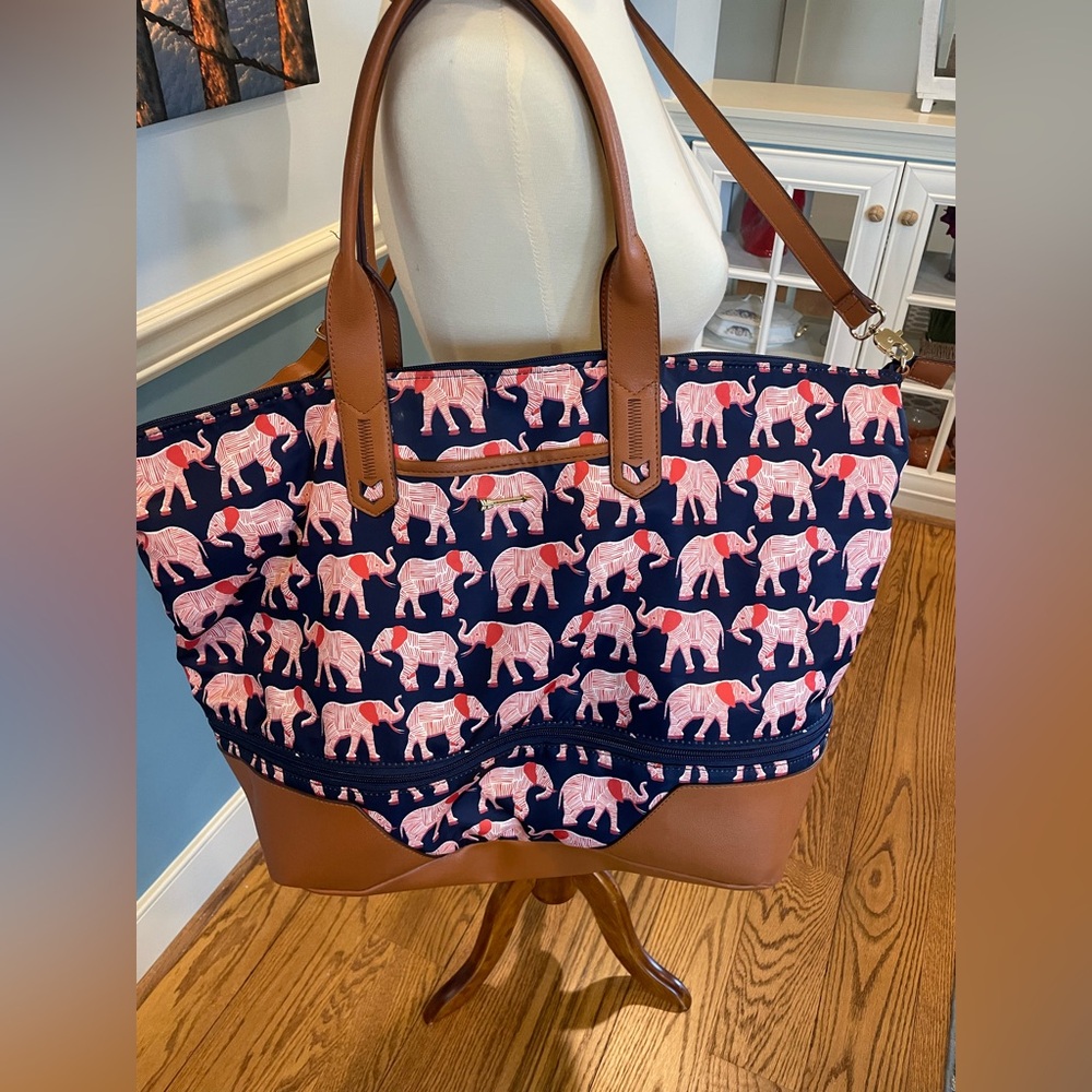 Stella & Dot Navy & Pink Elephant Print Tote Bag with Brown Trim
